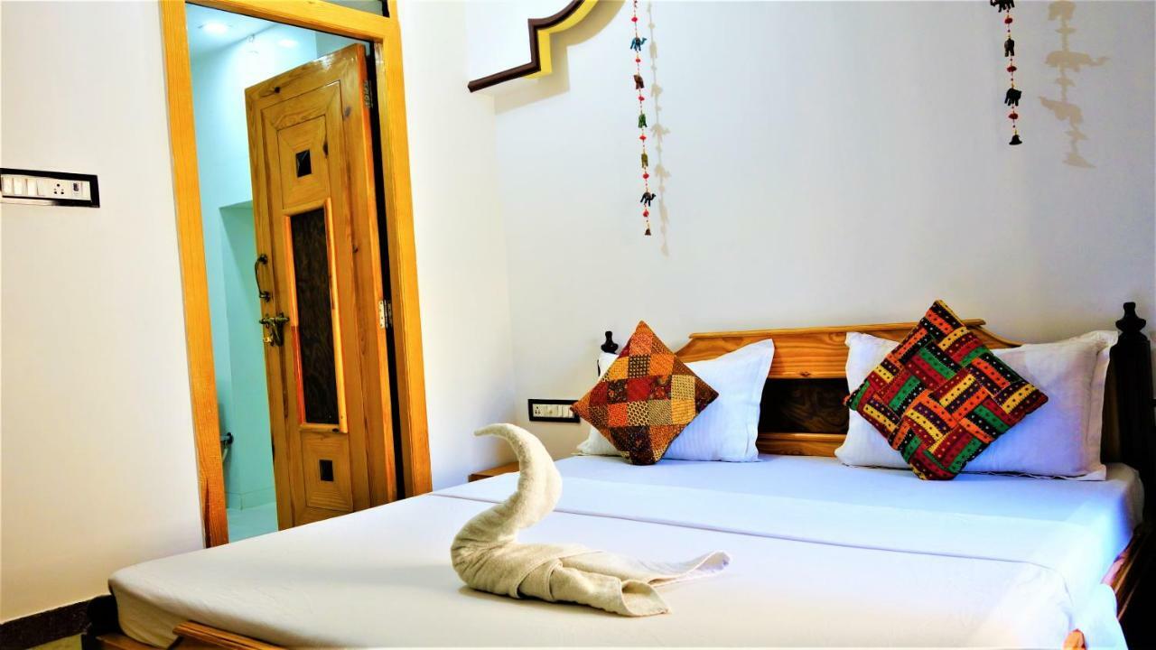 The Wanderlust Guest House & Safari Jaisalmer Exterior foto